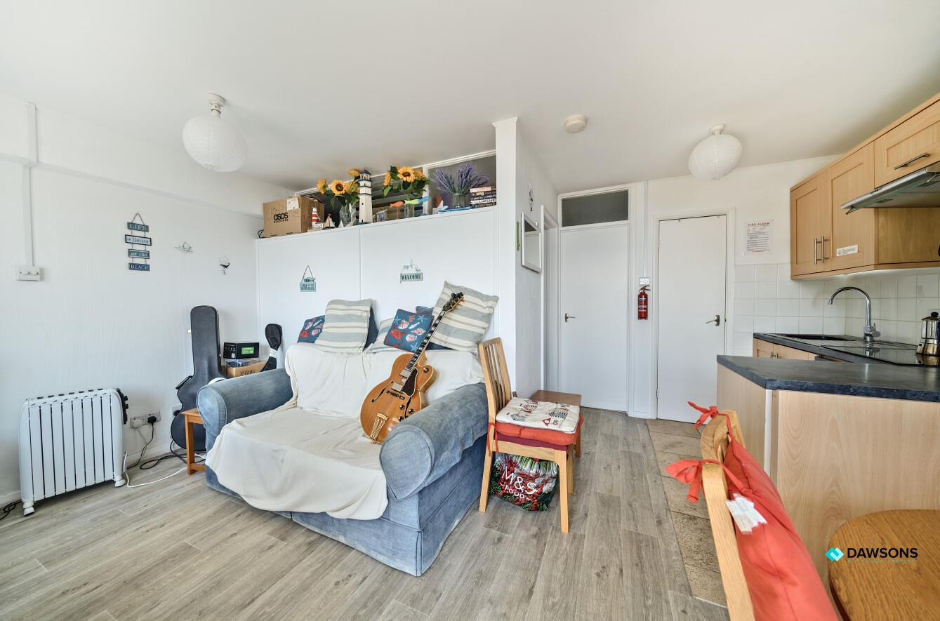 Redcliffe, Caswell Bay, Swansea, SA3 3BT